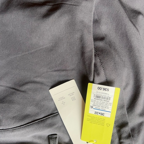 NWT All In Motion Mens Travel Trousers - Picture 3 of 8